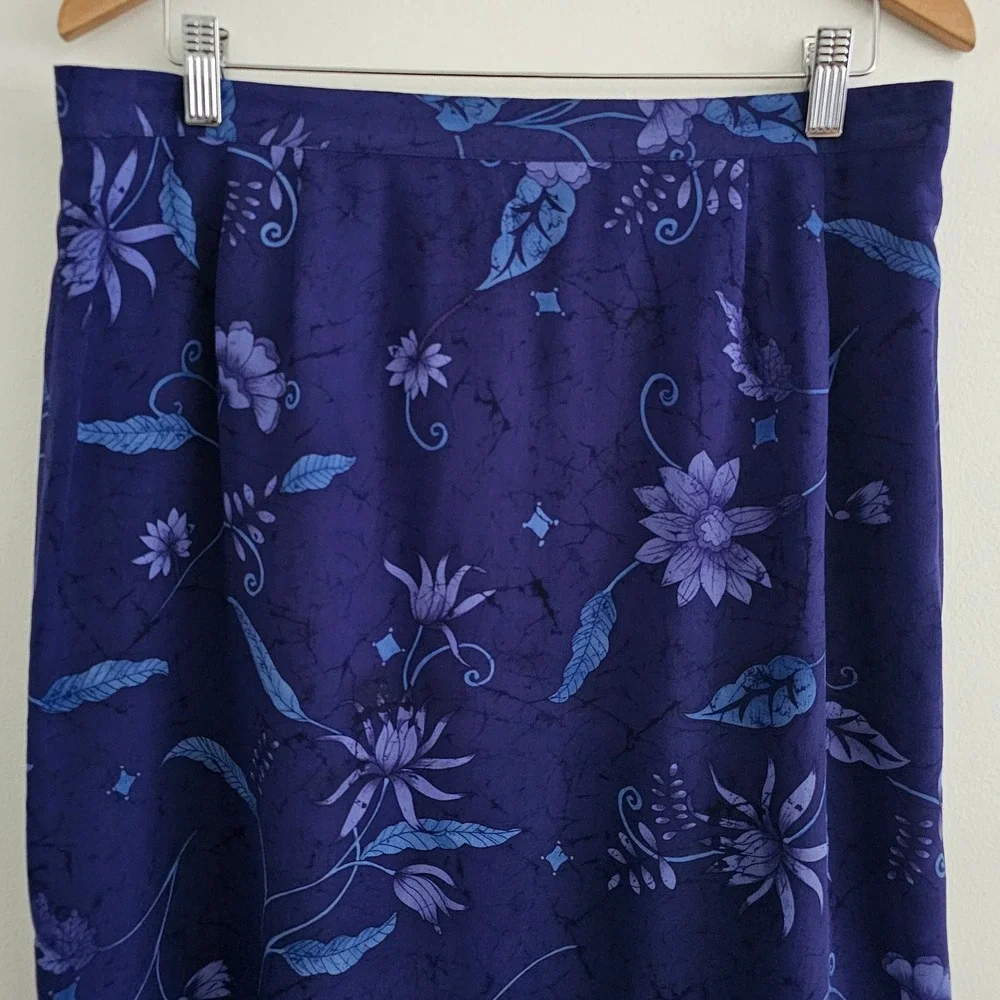 Vintage 100% Silk Midi Skirt 16 Purple Blue Dark Floral Pencil Whimsigoth 90s 00